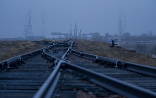 Expedition 27 Soyuz Rollout