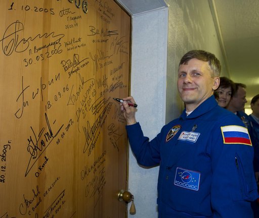 Expedition 27 Prelaunch