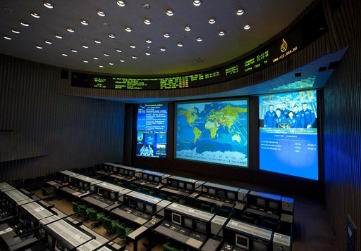 Expedition 27 Docking