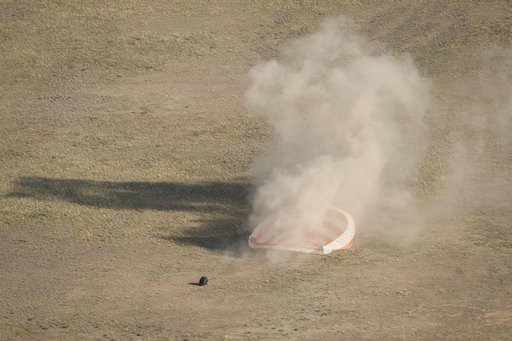 Expedition 27 Landing