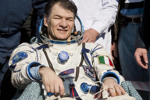Expedition 27 Landing