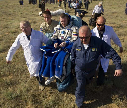 Expedition 27 Landing