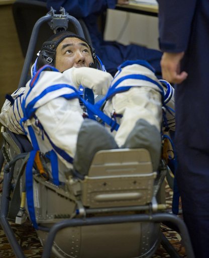Expedition 28 Preflight