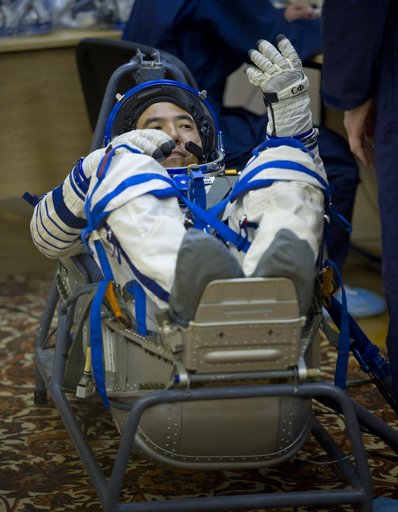 Expedition 28 Preflight