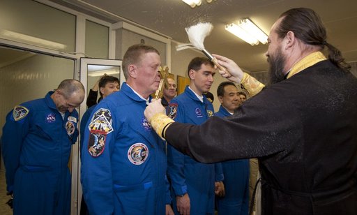 Expedition 28 Preflight