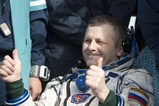 Expedition 28 Landing
