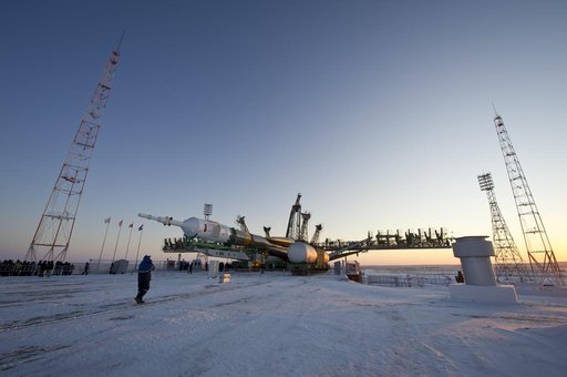 Expedition 30 Soyuz Rollout