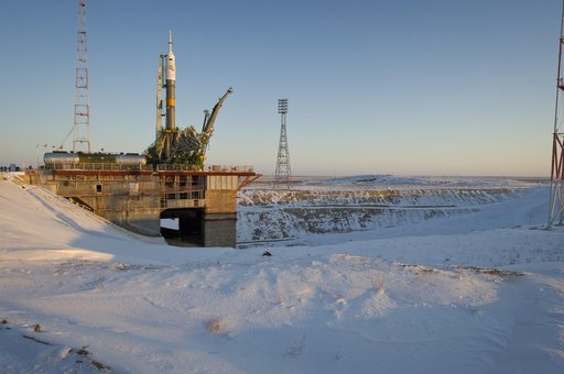 Expedition 30 Soyuz Rollout