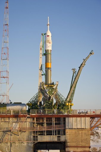 Expedition 30 Soyuz Rollout
