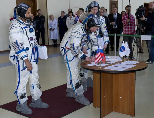 Expedition 31 Preflight