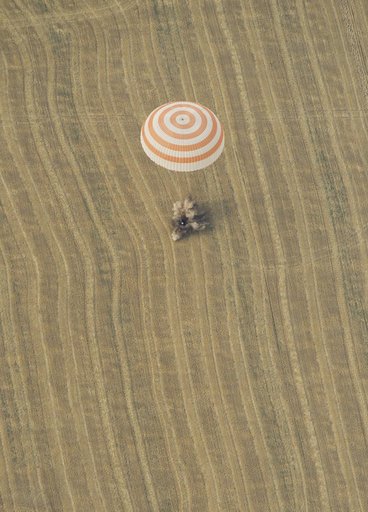 Expedition 30 Landing