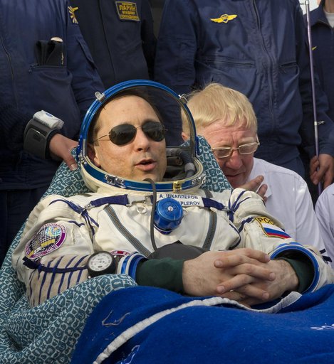 Expedition 30 Landing