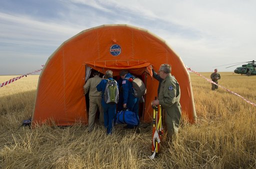 Expedition 30 Landing
