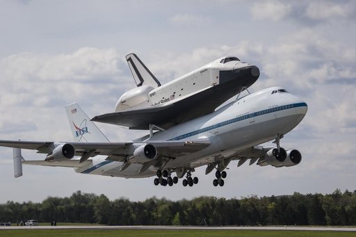 Shuttle Enterprise Flight To New York
