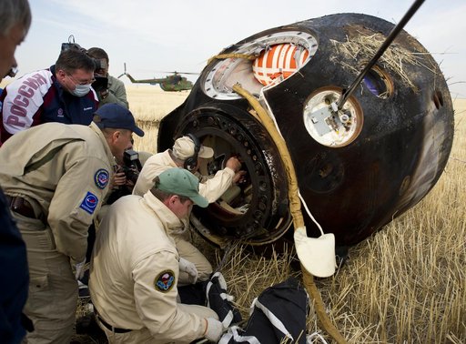 Expedition 30 Landing
