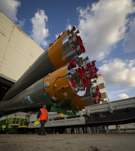 Expedition 31 Soyuz Rocket Rollout