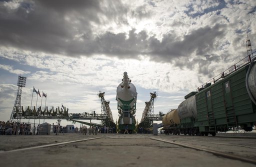 Expedition 31 Soyuz Rocket Rollout