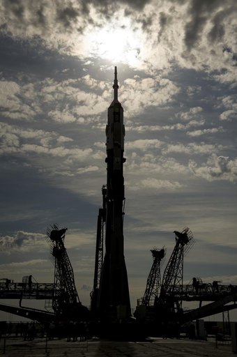 Expedition 31 Soyuz Rocket Rollout