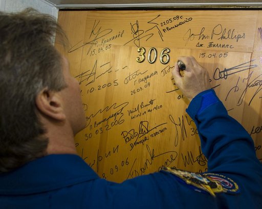 Expedition 31 Crew Prepares For Launch