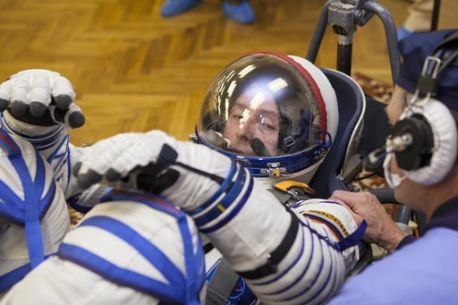 Expedition 31 Crew Prepares For Launch