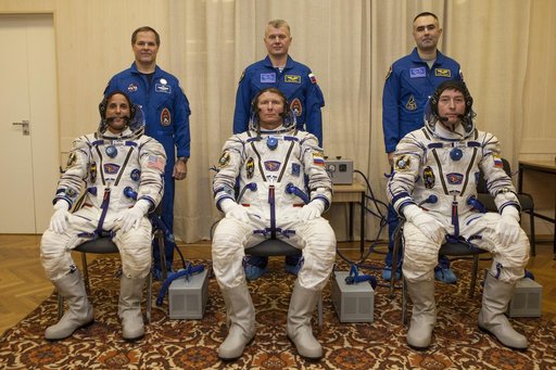 Expedition 31 Crew Prepares For Launch