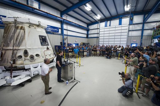 SpaceX Dragon Cargo Transfer