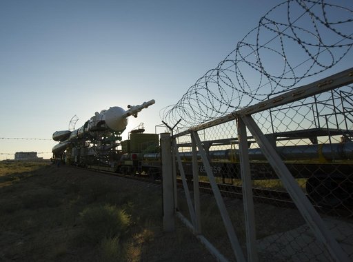 Expedition 32 Soyuz Rocket Rollout