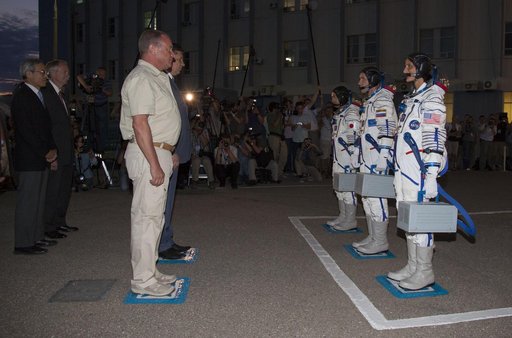 Expedition 32 Preflight