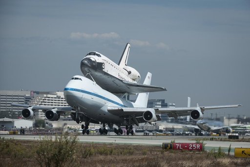 Endeavour Lands at LAX