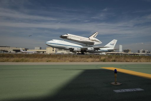 Endeavour Lands at LAX