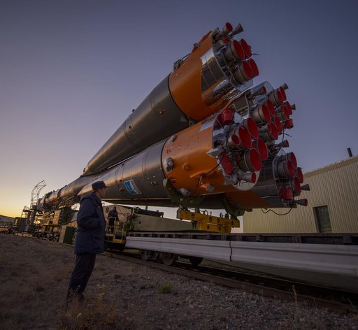 Expedition 33 Soyuz Rollout