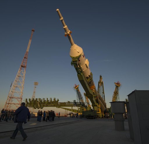 Expedition 33 Soyuz Rollout