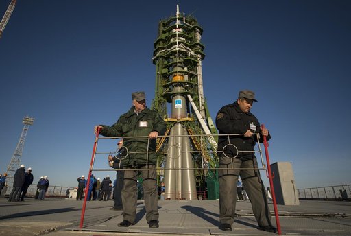 Expedition 33 Soyuz Rollout