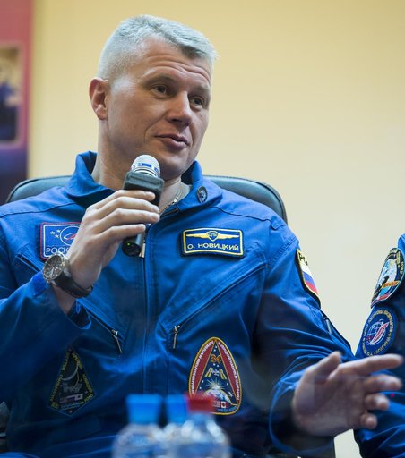 Expedition 33 Press Conference