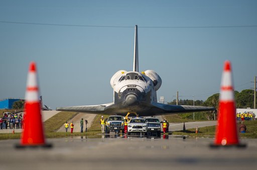 Space Shuttle Atlantis Move