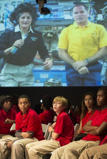 Students Speak with the ISS
