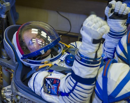 Expedition 34 Preflight