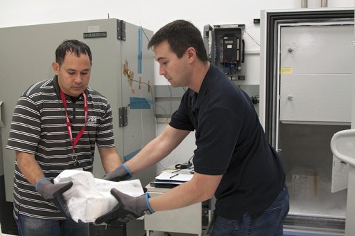 KSC-2013-1590