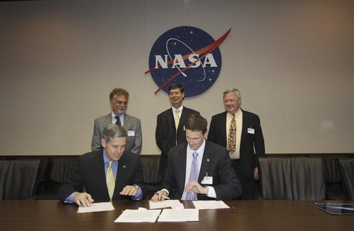 KSC-2013-1804