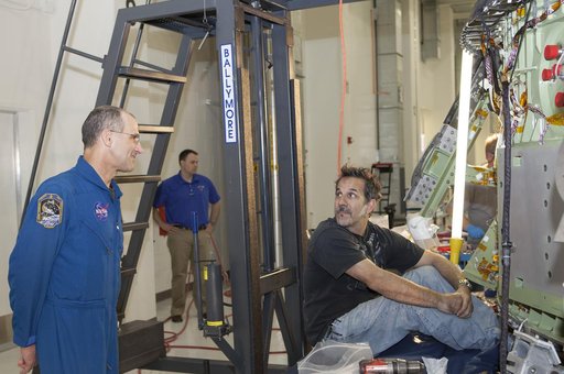 KSC-2013-1912