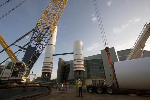 KSC-2013-1972