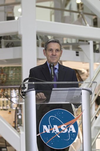 KSC-2013-1977