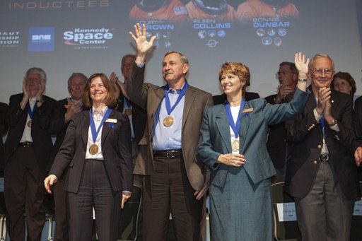 KSC-2013-2083