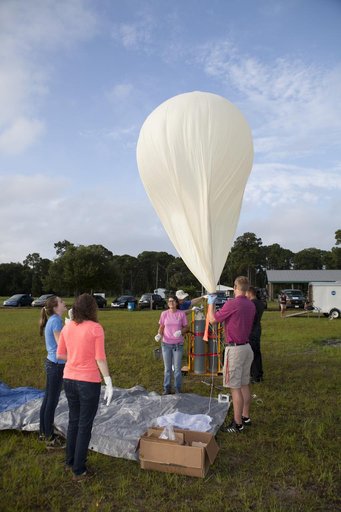 Rocket University - Balloon Launch at KARS 1