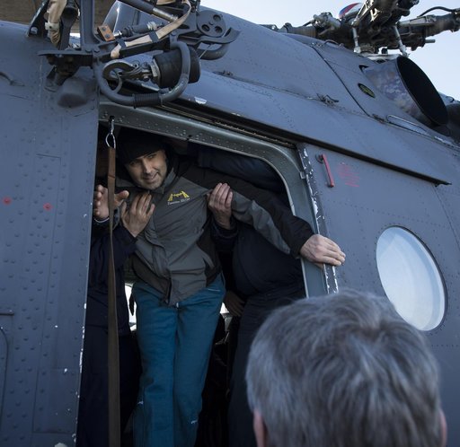 Expedition 34 Crew Lands