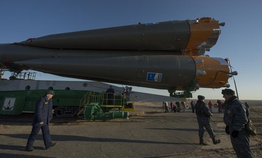 Expedition 35 Soyuz Rollout