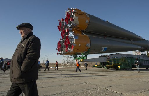 Expedition 35 Soyuz Rollout