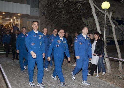 Expedition 35 Preflight