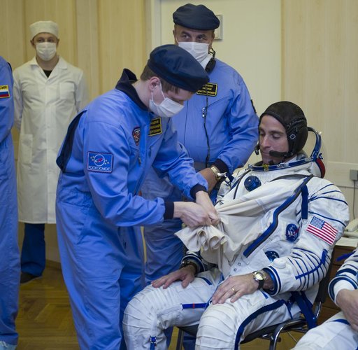 Expedition 35 Preflight