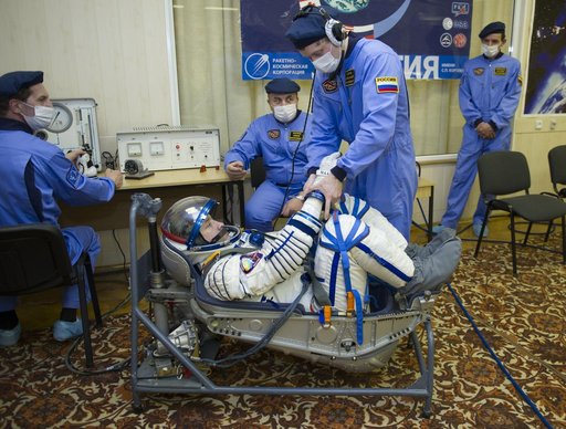 Expedition 35 Preflight